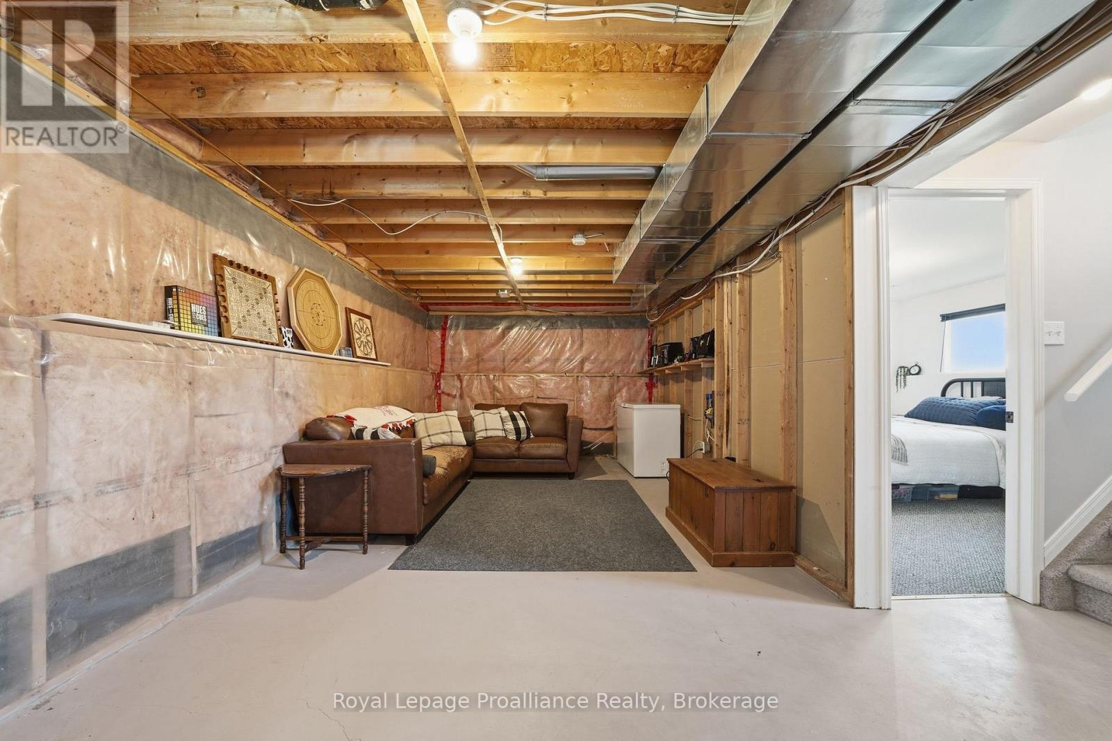 50 OCTAVIA STREET - 38