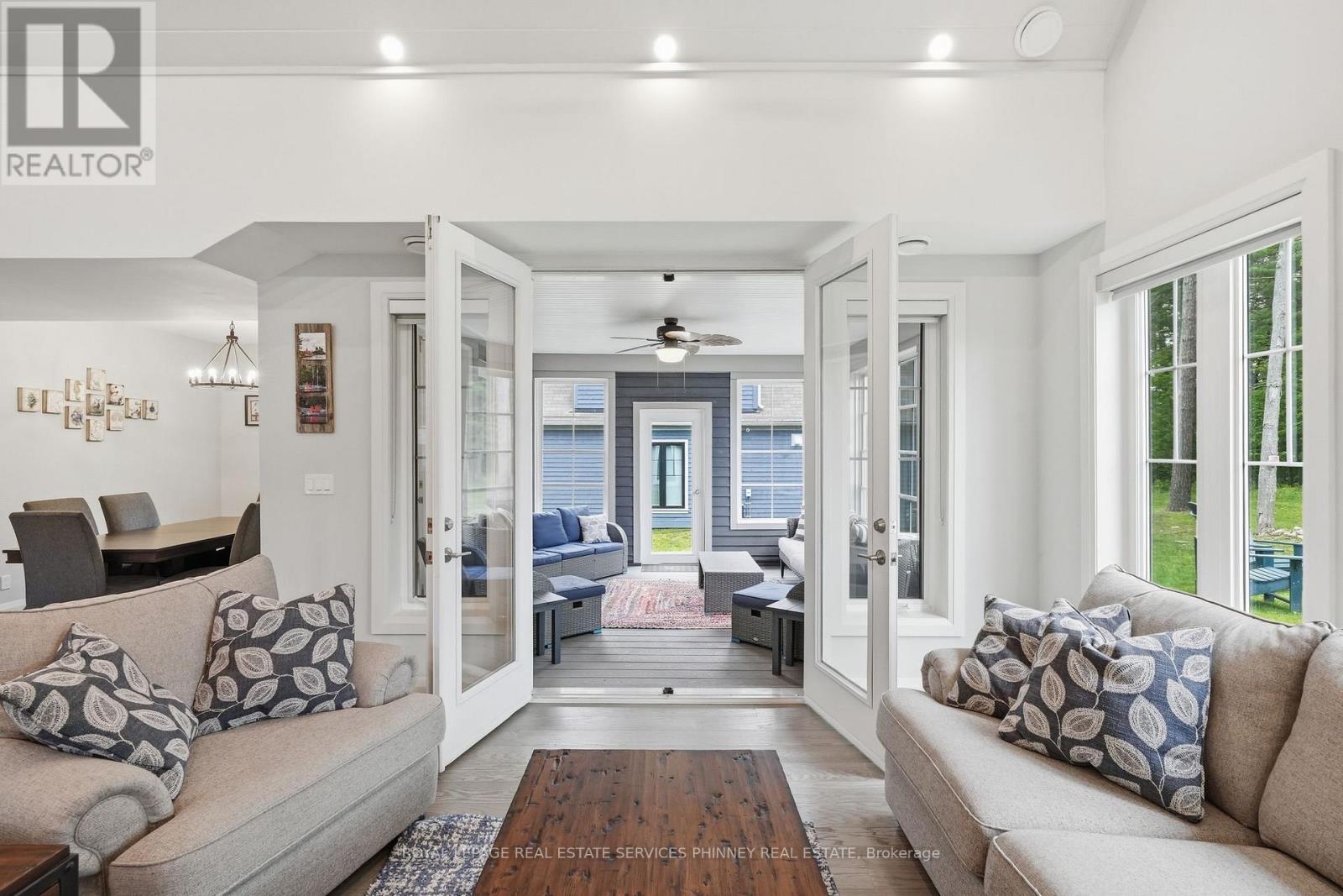 #43 2054 PENINSULA ROAD - 15