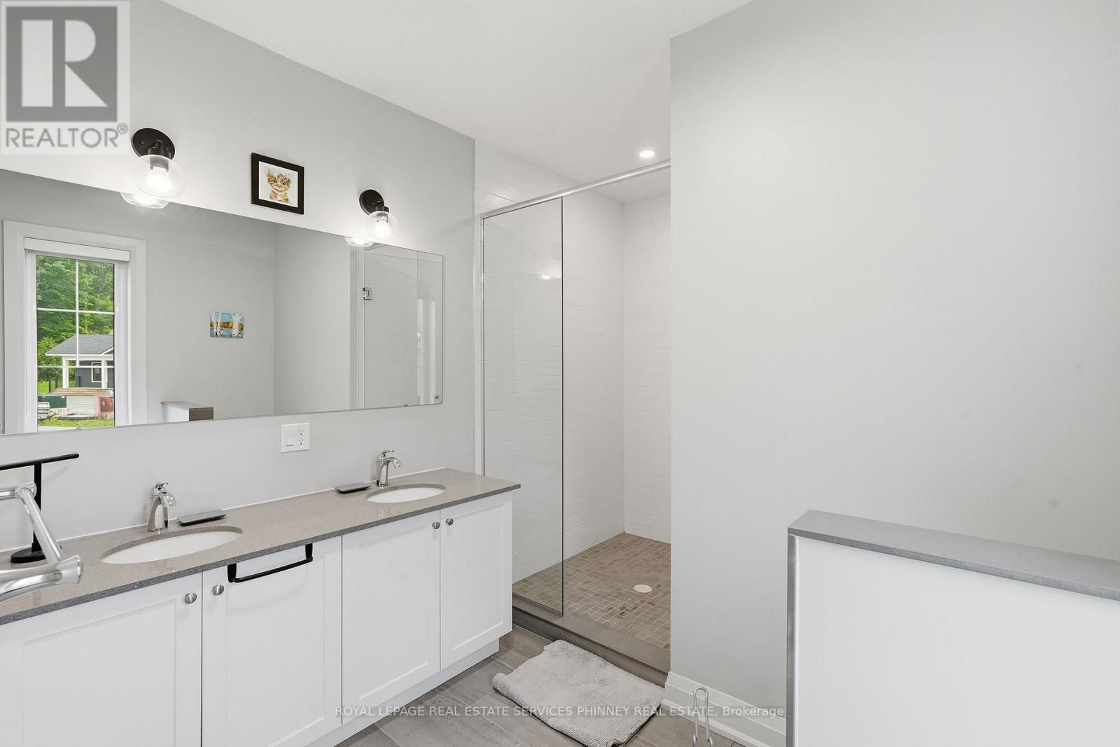 #43 2054 PENINSULA ROAD - 19
