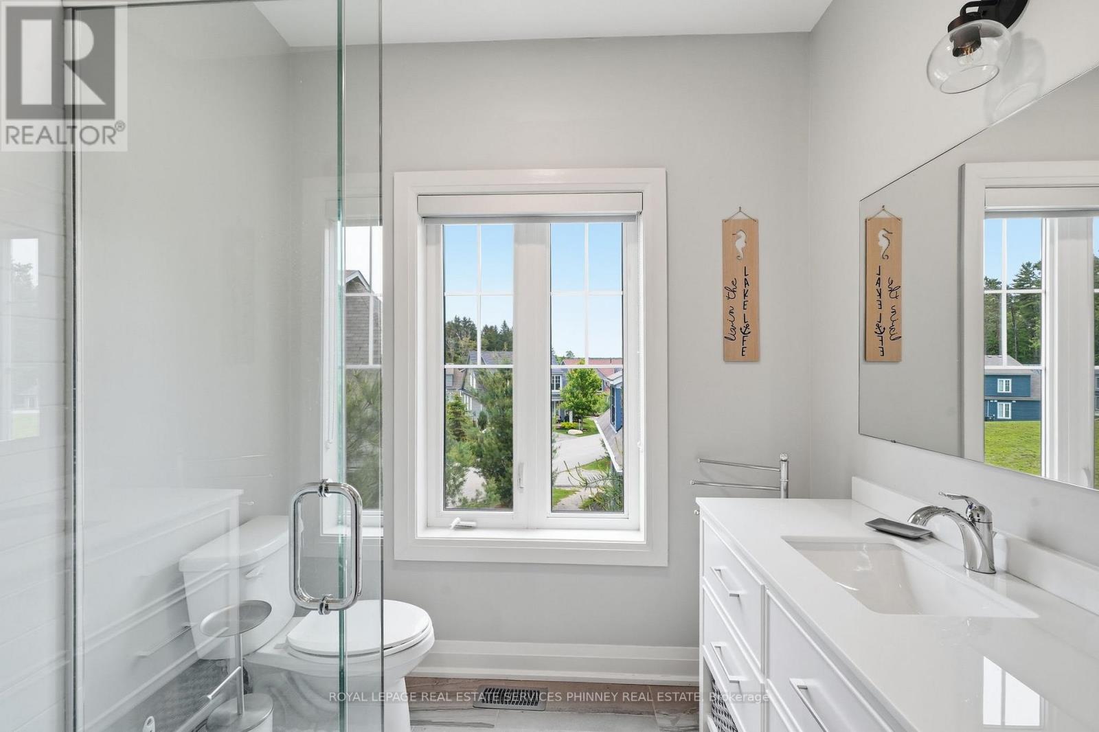 #43 2054 PENINSULA ROAD - 25