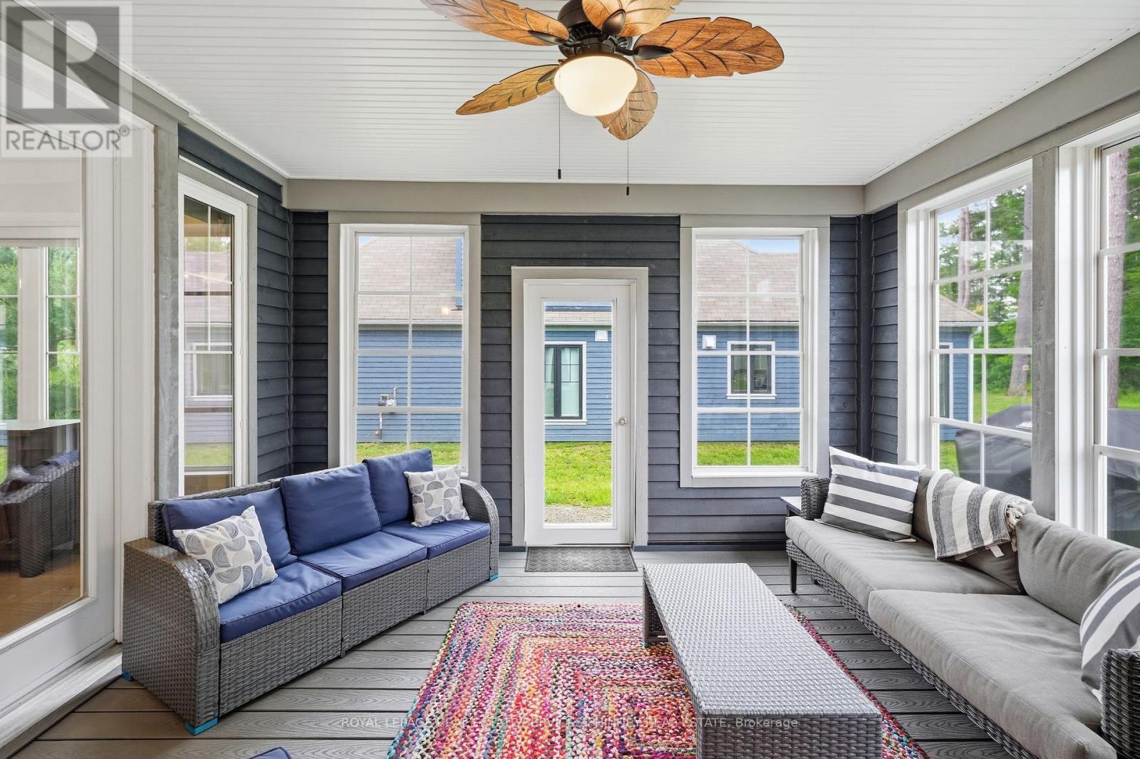#43 2054 PENINSULA ROAD - 27