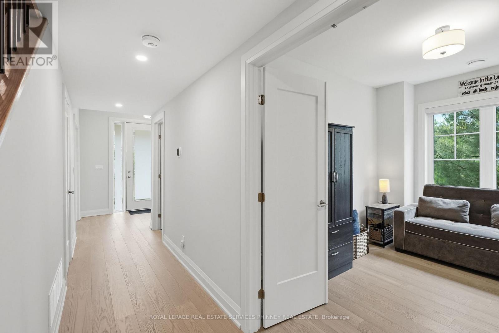 #43 2054 PENINSULA ROAD - 6
