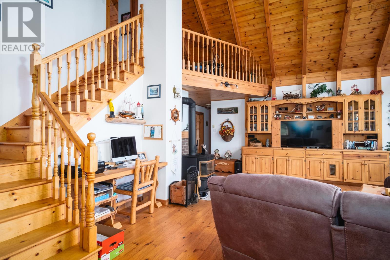 2932 Cape Gegogan Road - 11