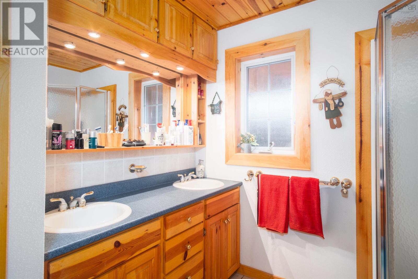 2932 Cape Gegogan Road - 24