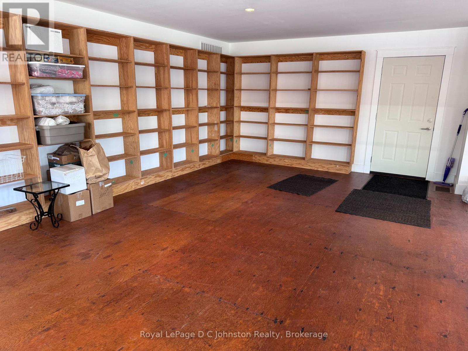 61 WATER STREET - 19