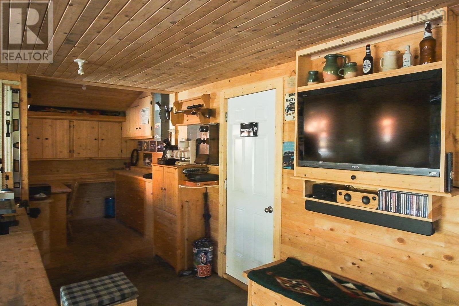 2932 Cape Gegogan Road - 39