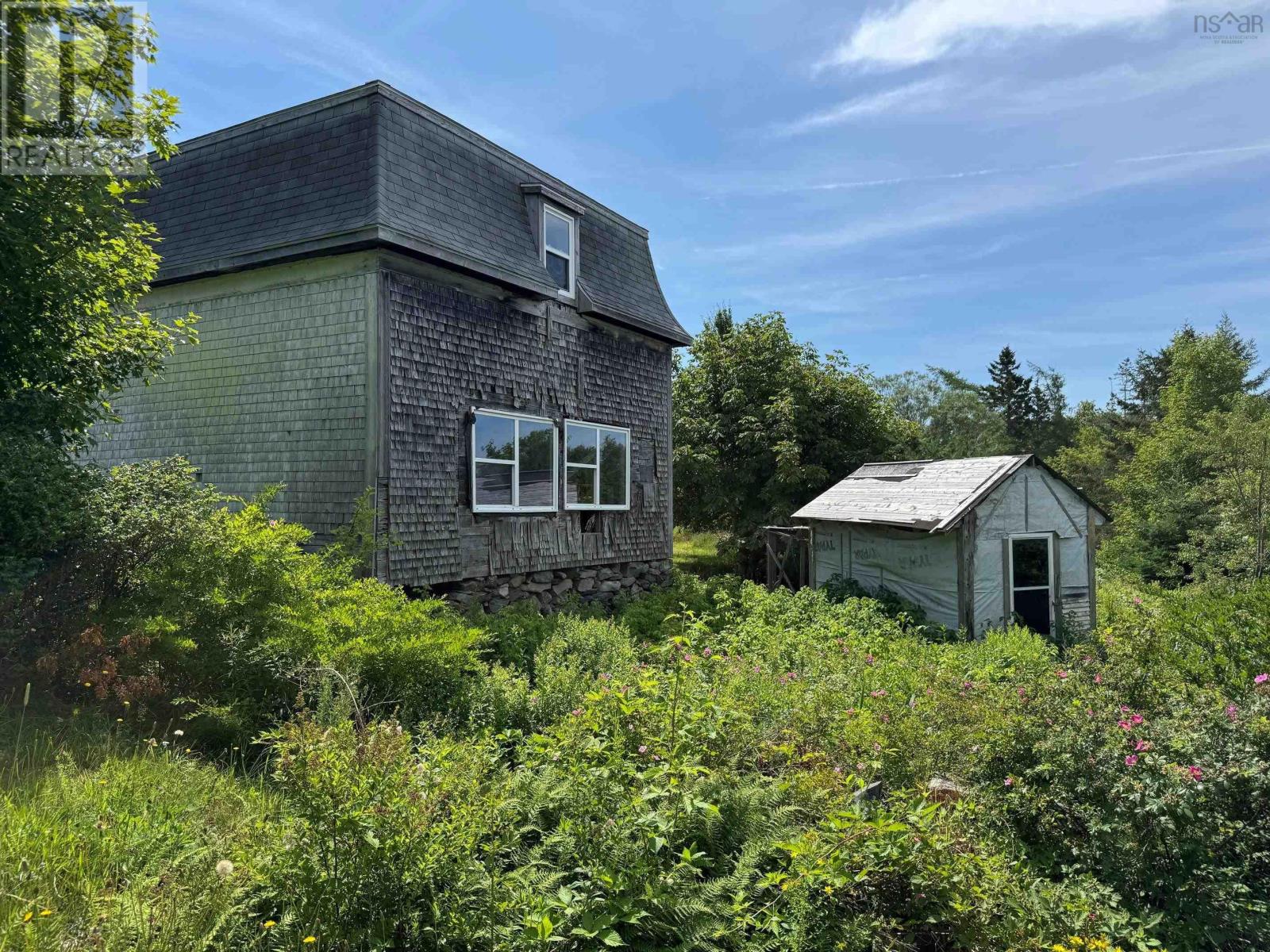 192 Belleville Road - 41