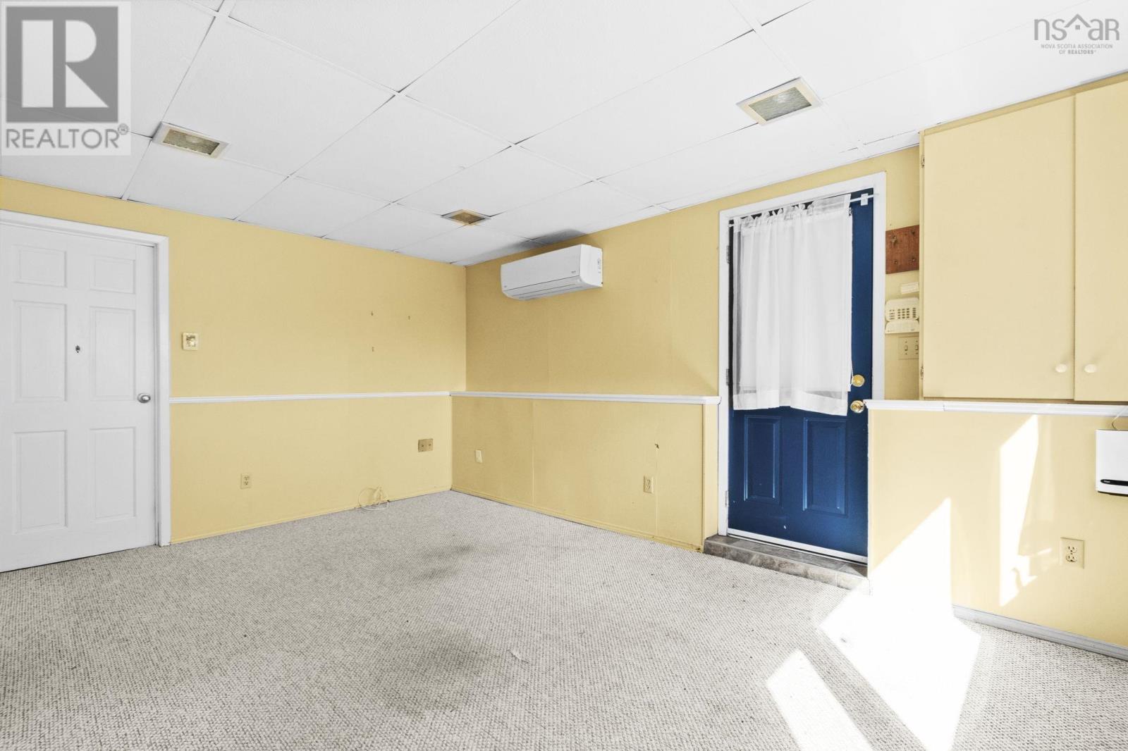 10 Plymouth Street - 26