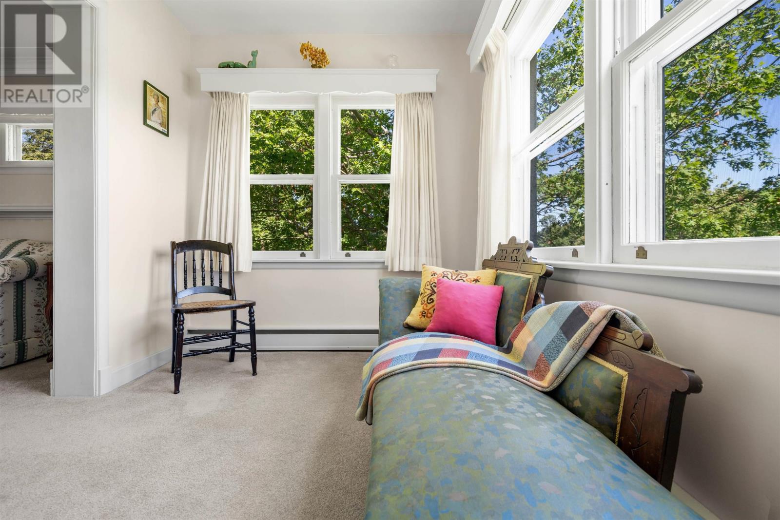 7 ROOSEVELT Avenue - 12