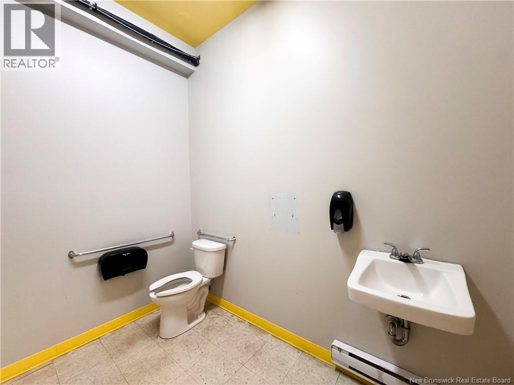 824 Mountain Road, Moncton — photo 15