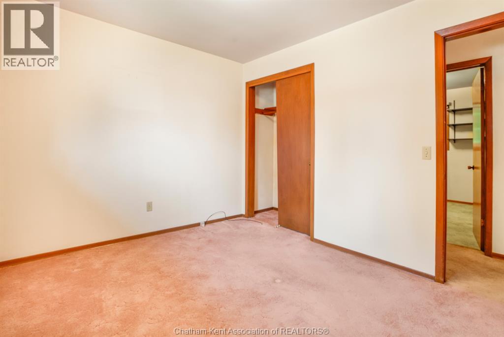 66 HOLLAND AVENUE - 20