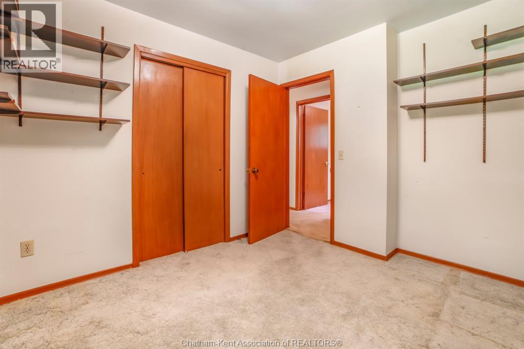 66 HOLLAND AVENUE - 23