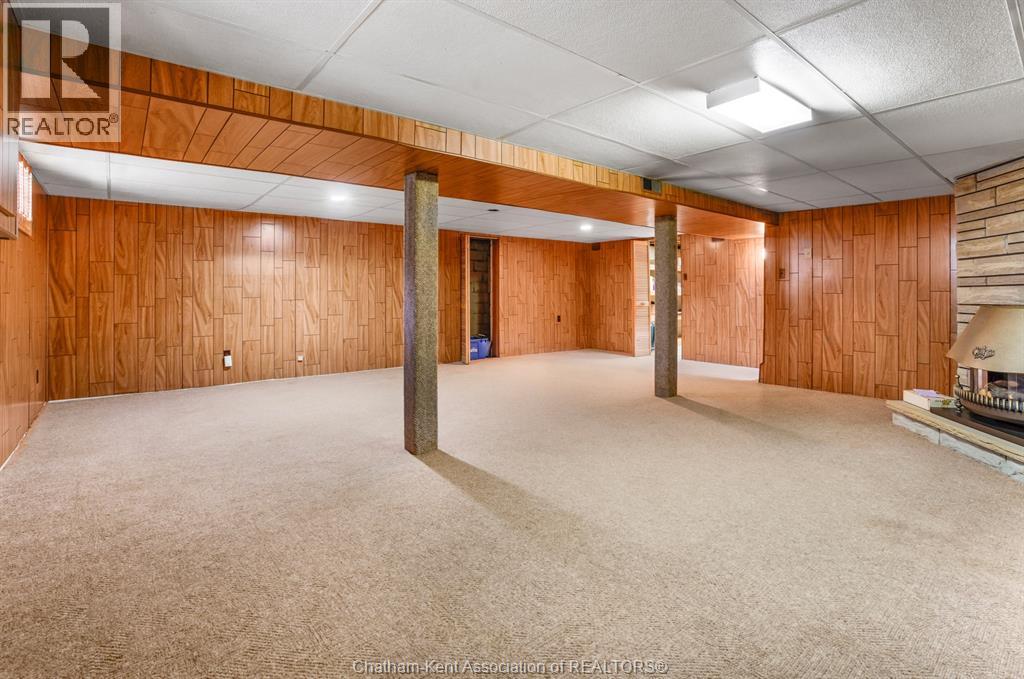 66 HOLLAND AVENUE - 26