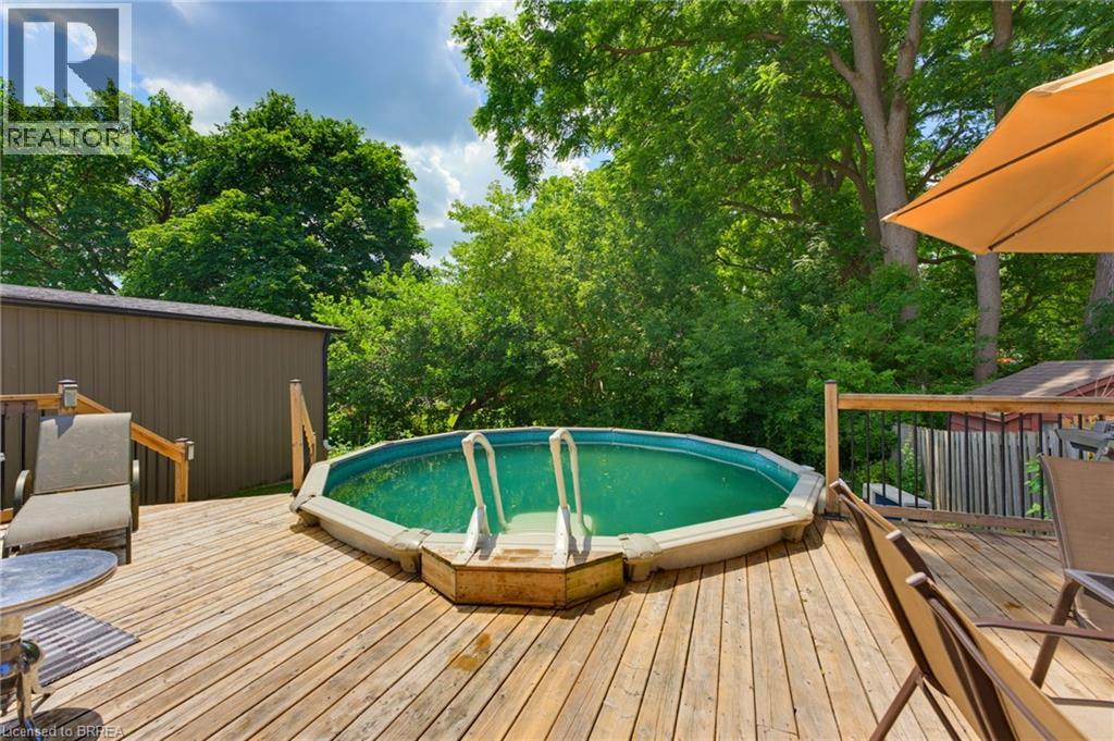 7 LORIMER Street - 24