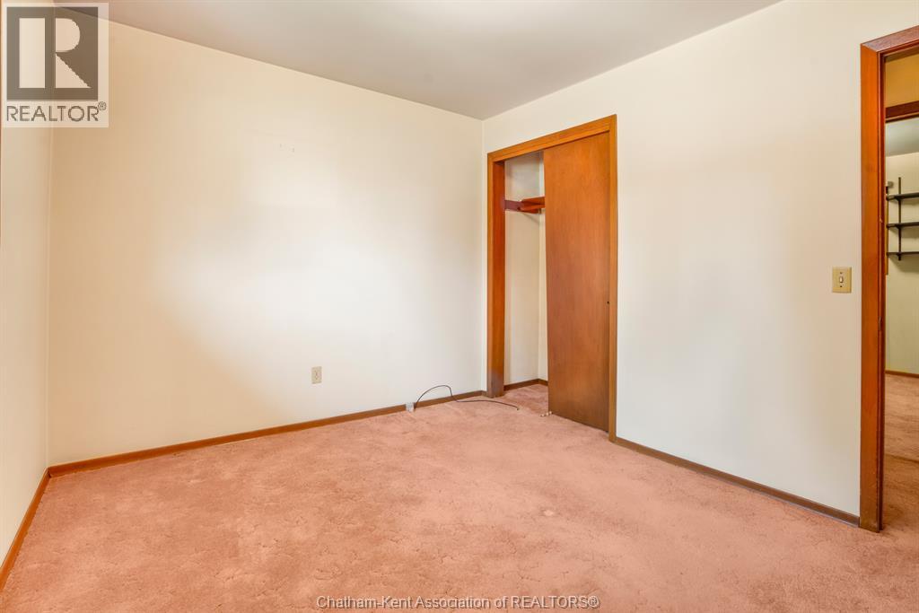 66 HOLLAND AVENUE - 21