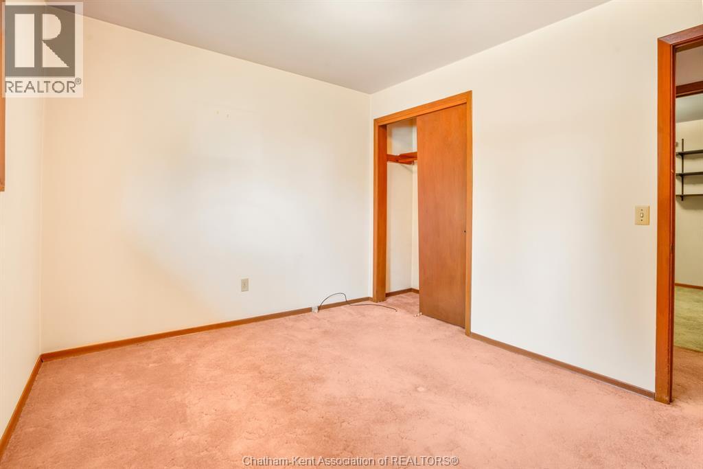 66 HOLLAND AVENUE - 19