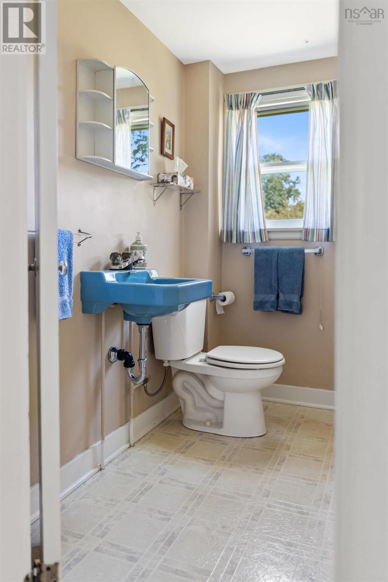 7 ROOSEVELT Avenue - 22