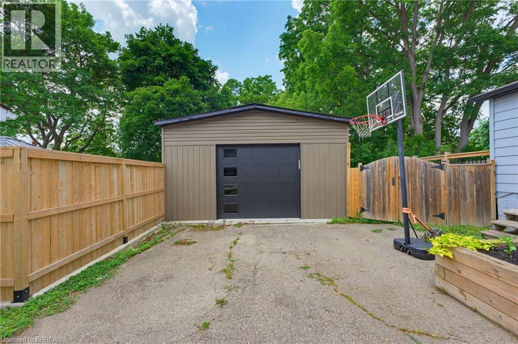 7 LORIMER Street - 20