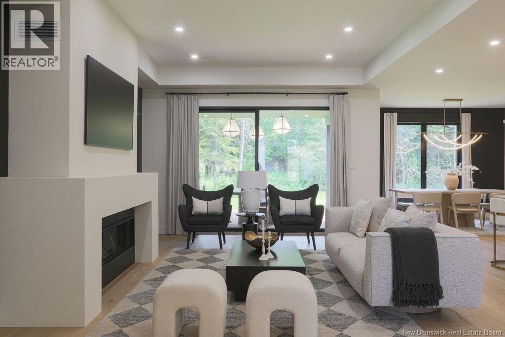 14 Greenbrier Street - Image 12