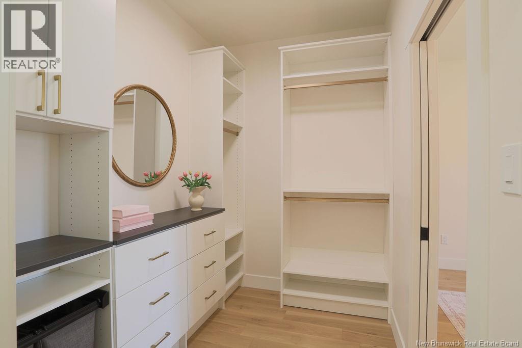 14 Greenbrier Street - Image 30