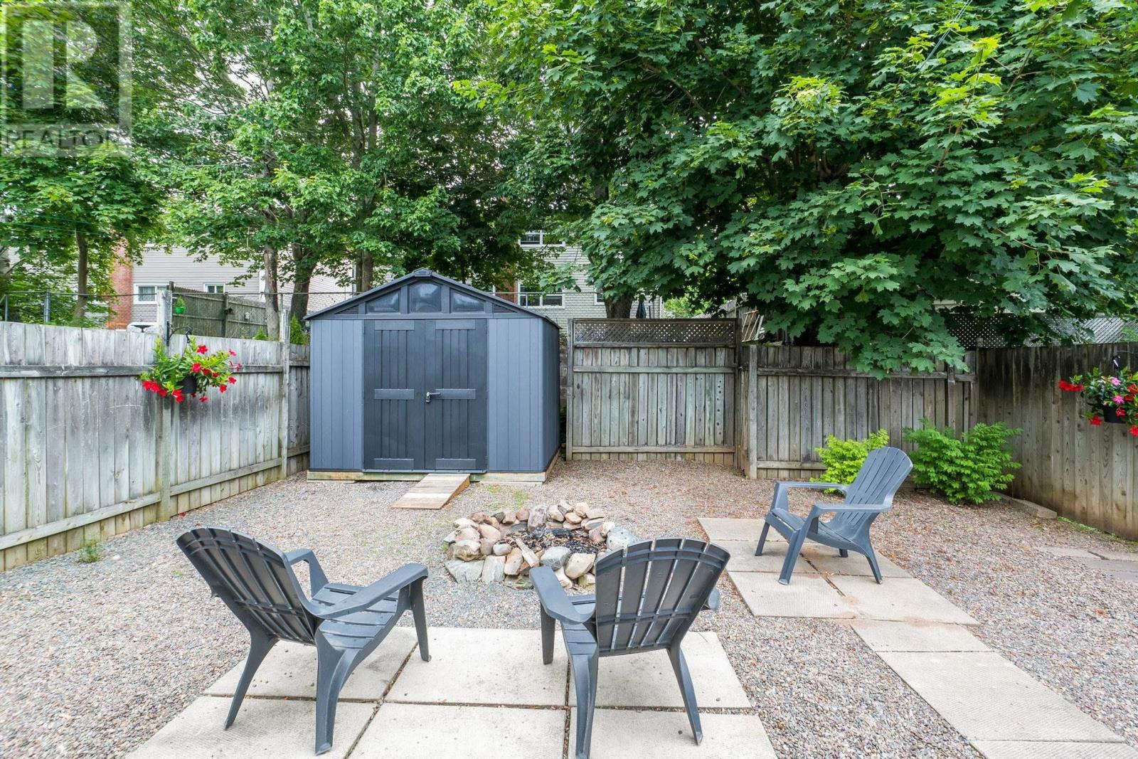 484 Spring Avenue - 30
