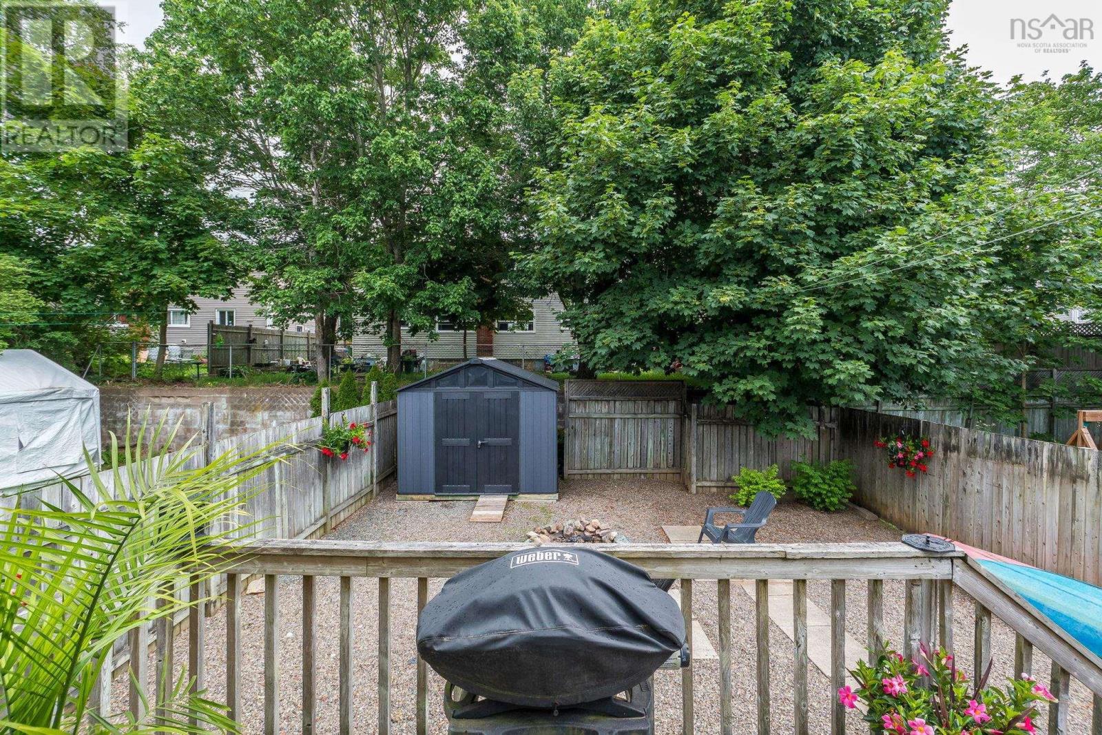 484 Spring Avenue - 27