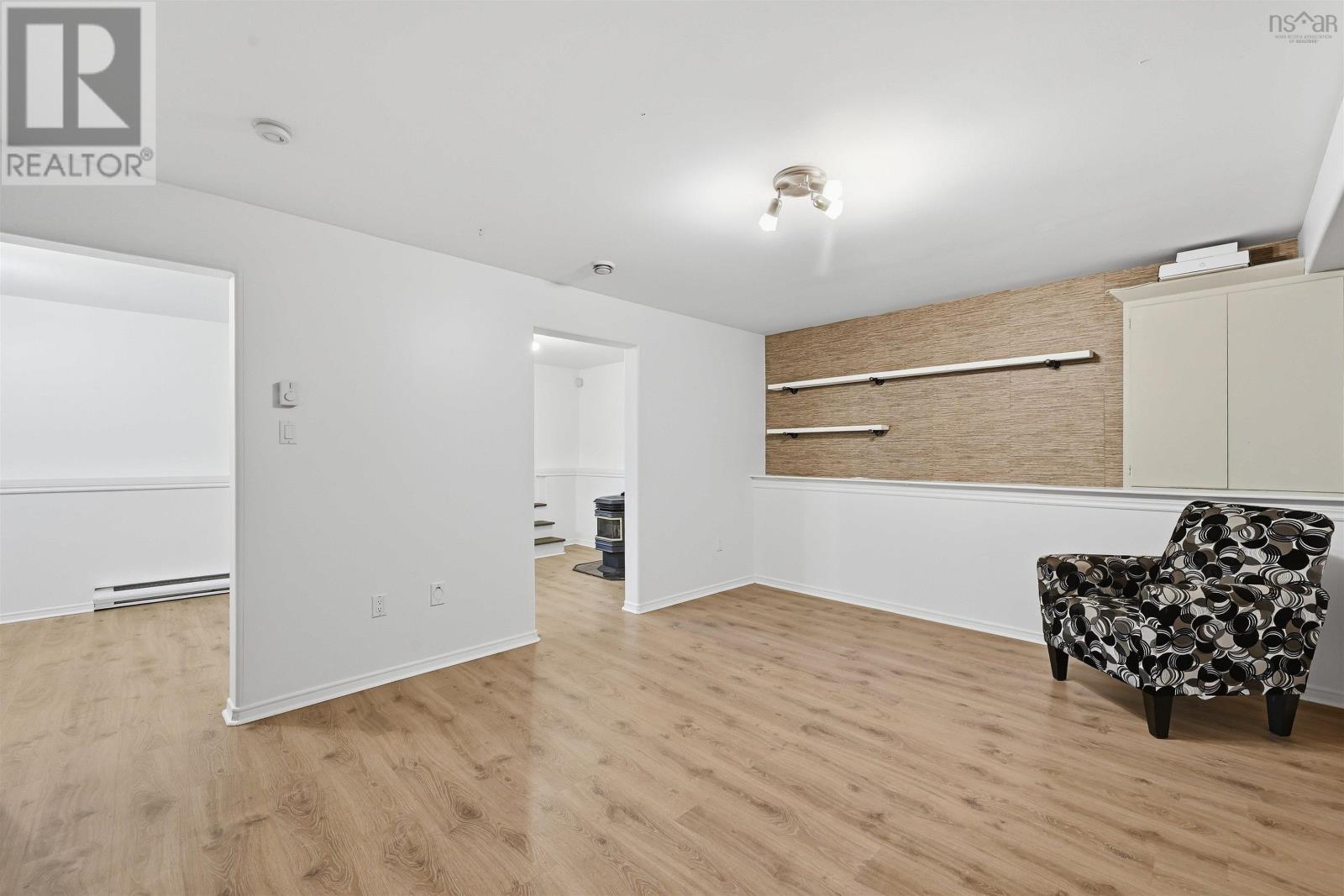 187 James Street - 33