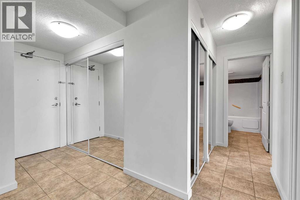 #411 429 14 Street NW - 10