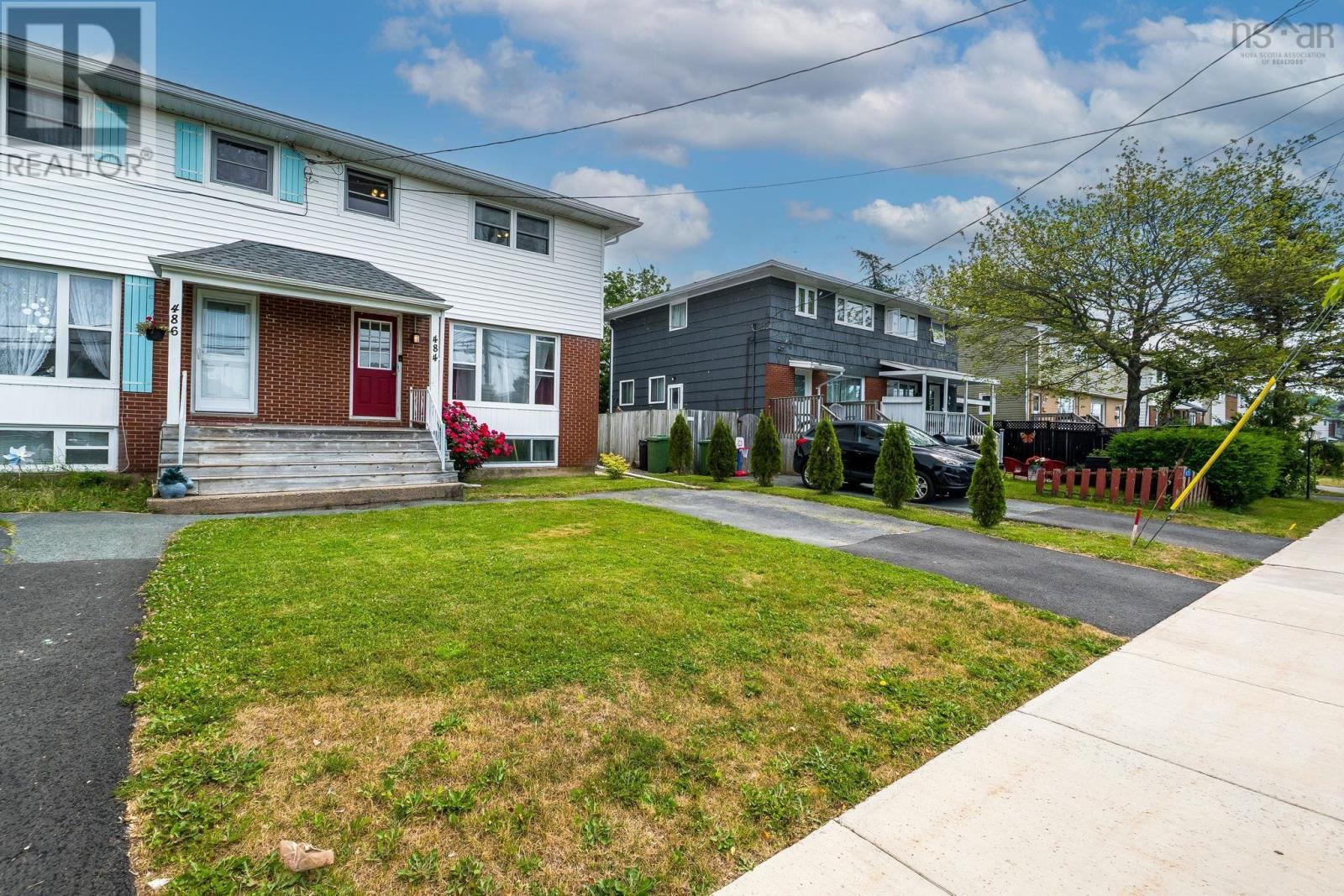 484 Spring Avenue - 35