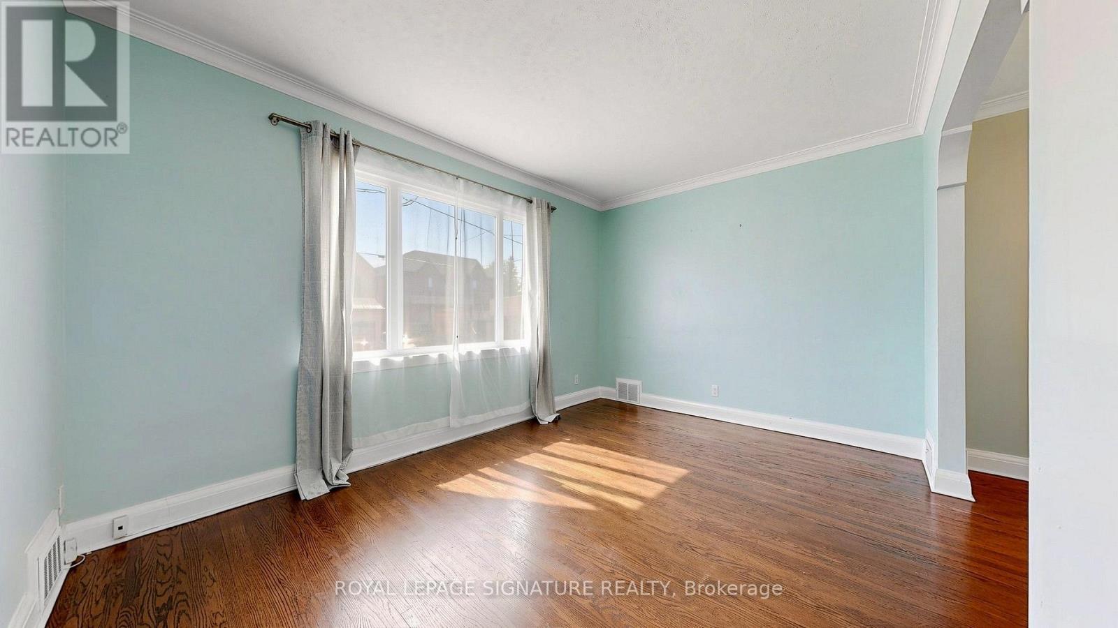 14 VALDANE DRIVE - 7
