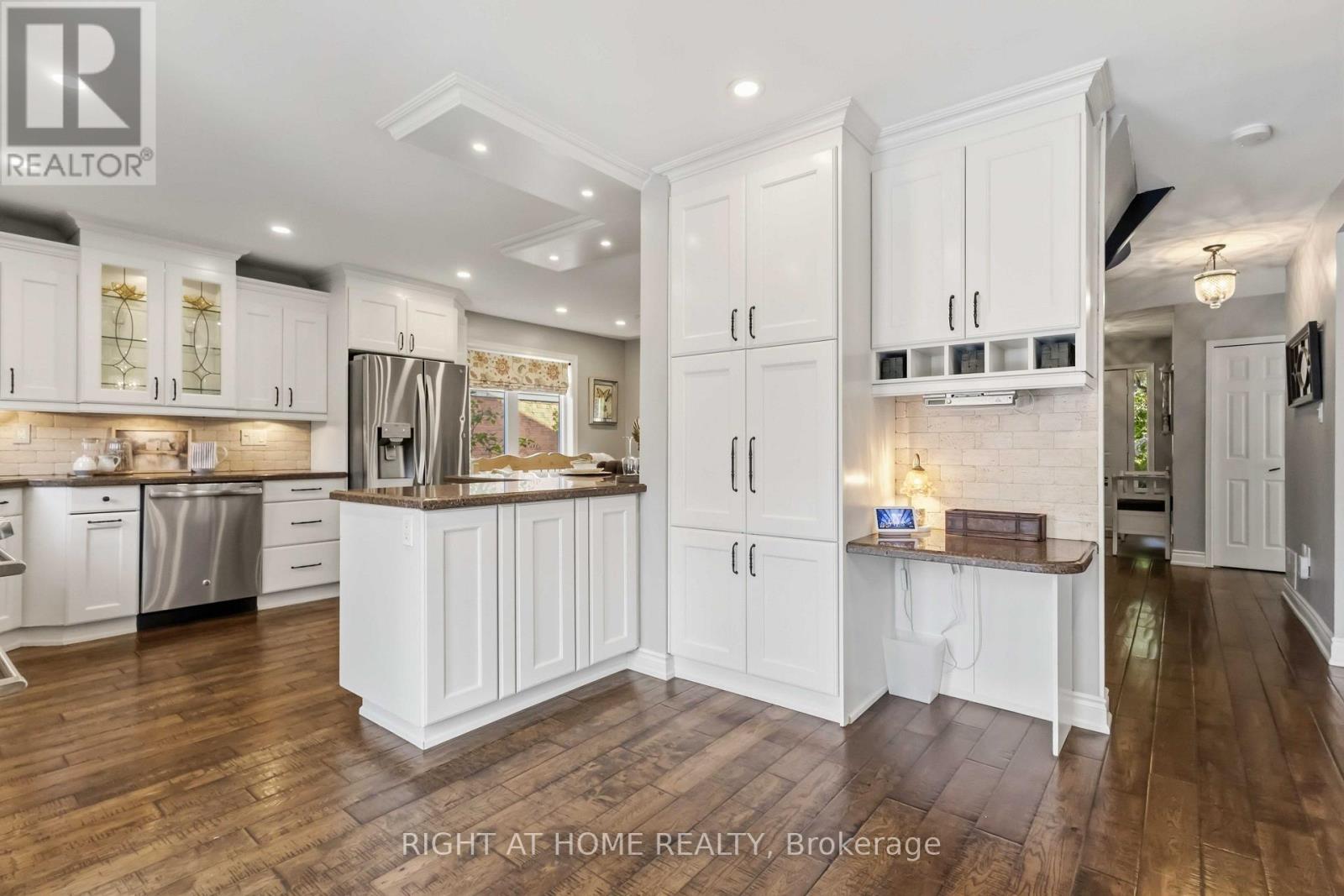 57 MORNING GLORY CRESCENT - 16