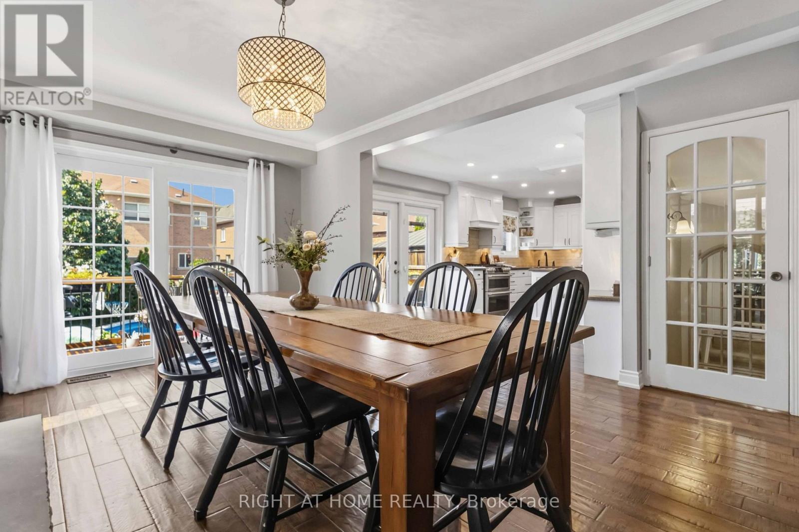 57 MORNING GLORY CRESCENT - 19