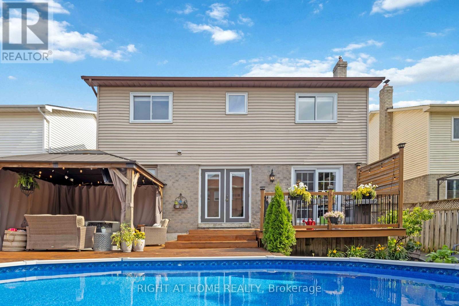 57 MORNING GLORY CRESCENT - 48