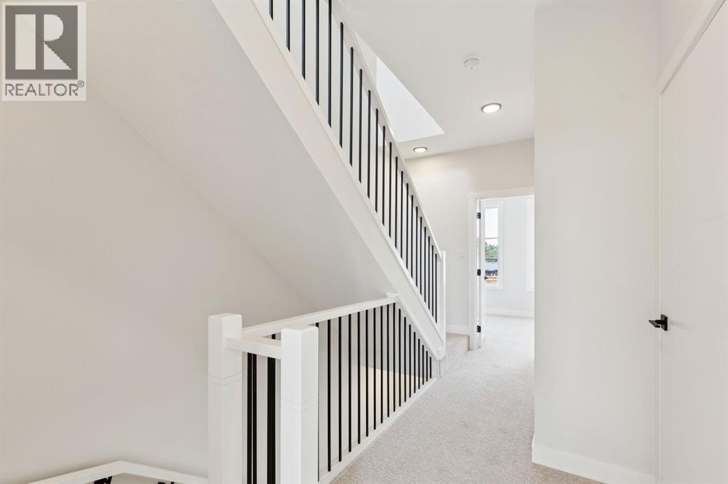 4307 30 Avenue SW - 13