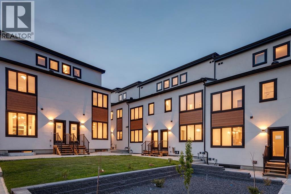 4307 30 Avenue SW - 34