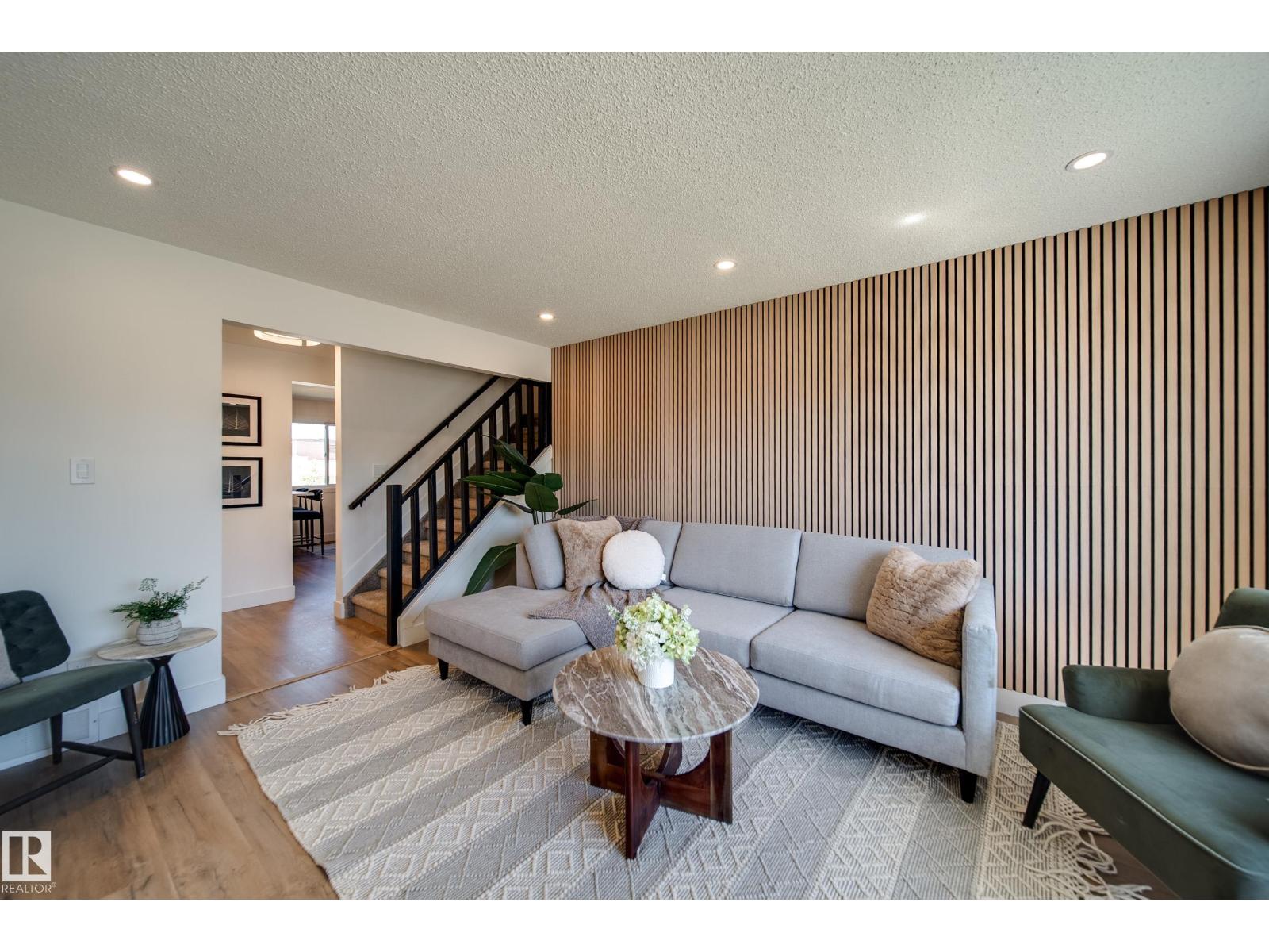 10343 172 AV NW - 4