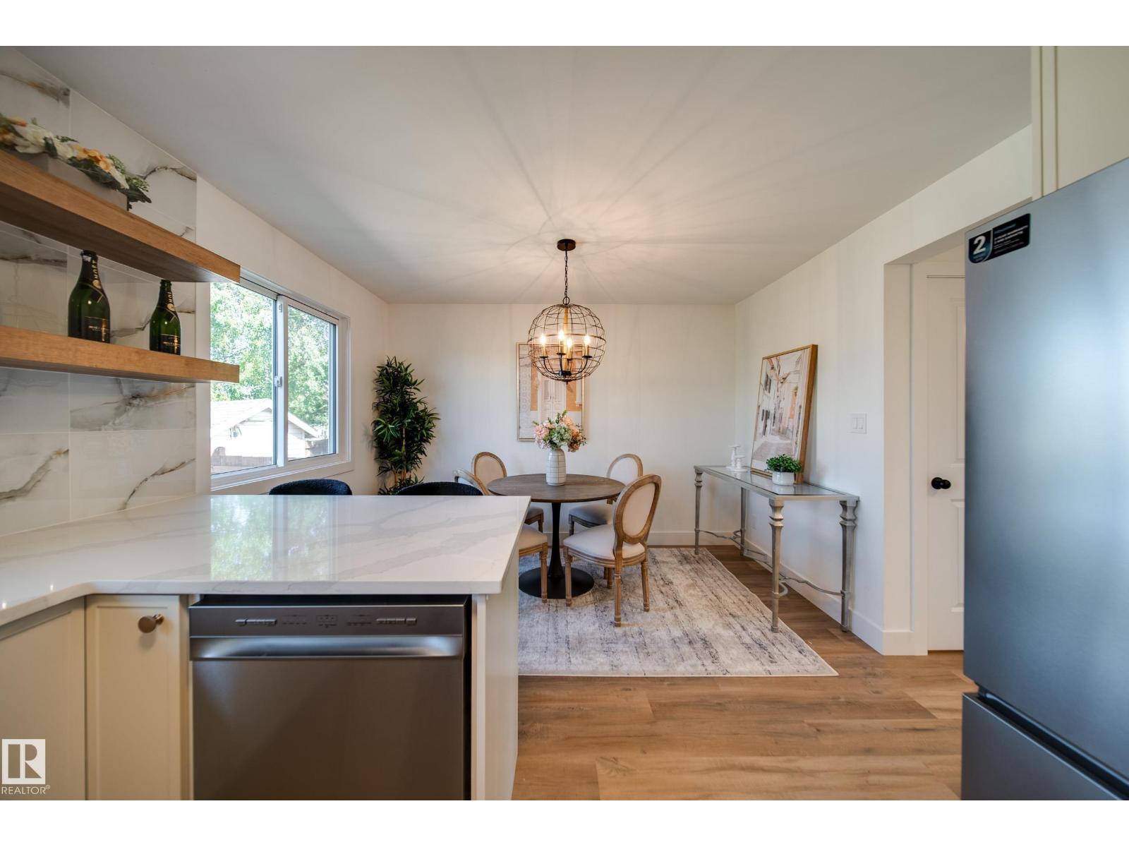 10343 172 AV NW - 8