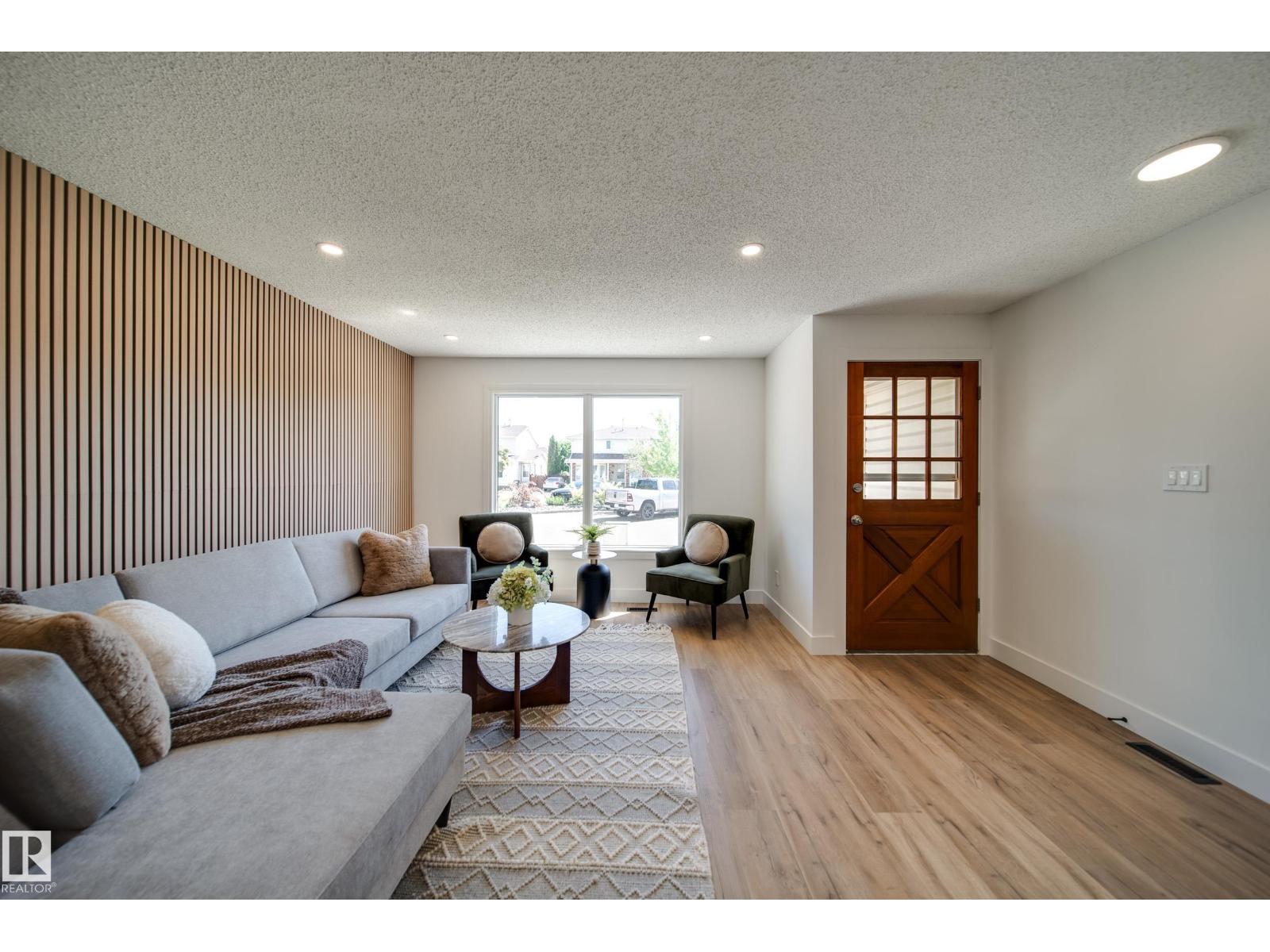 10343 172 AV NW - 3