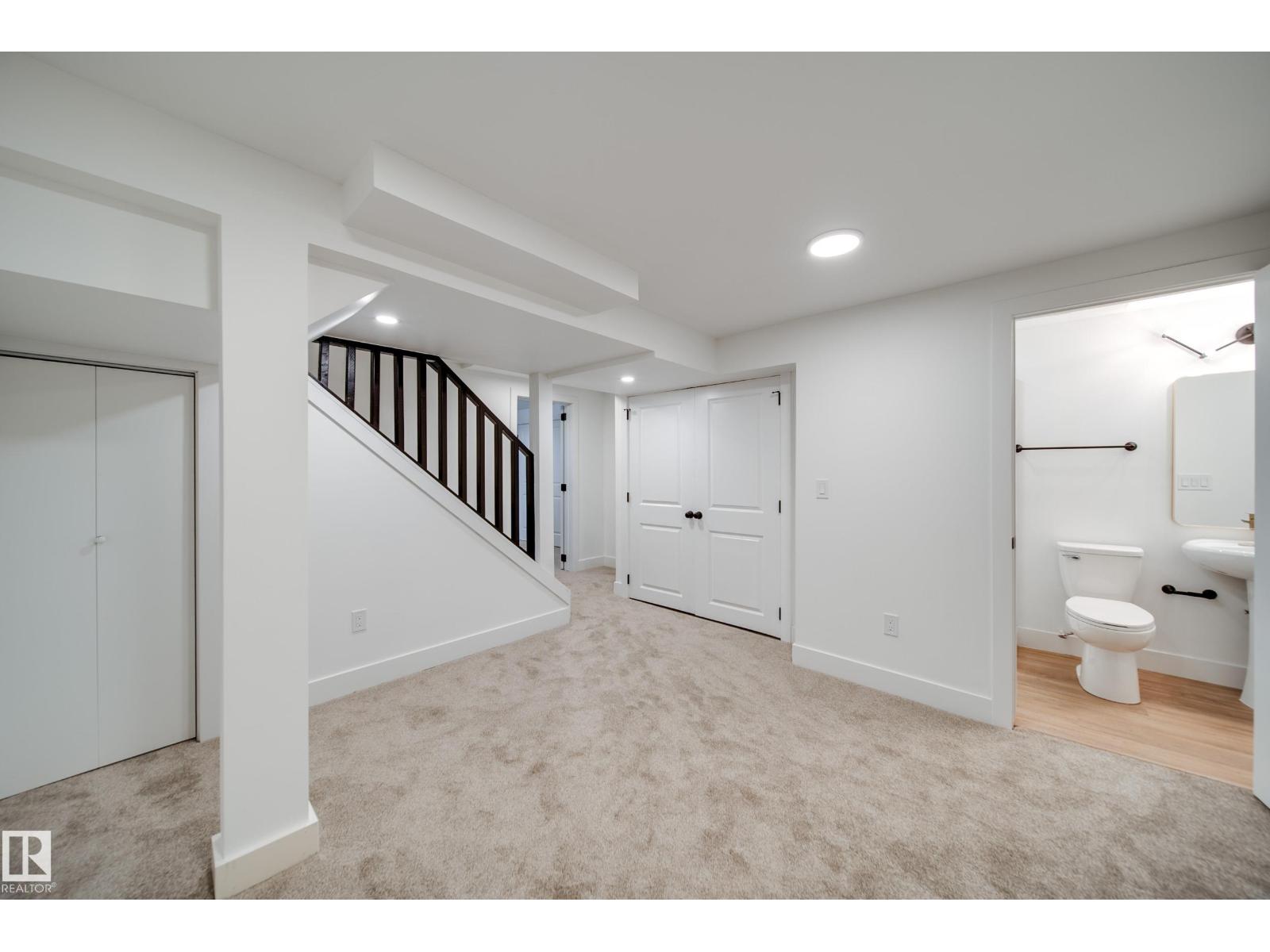 10343 172 AV NW - 23