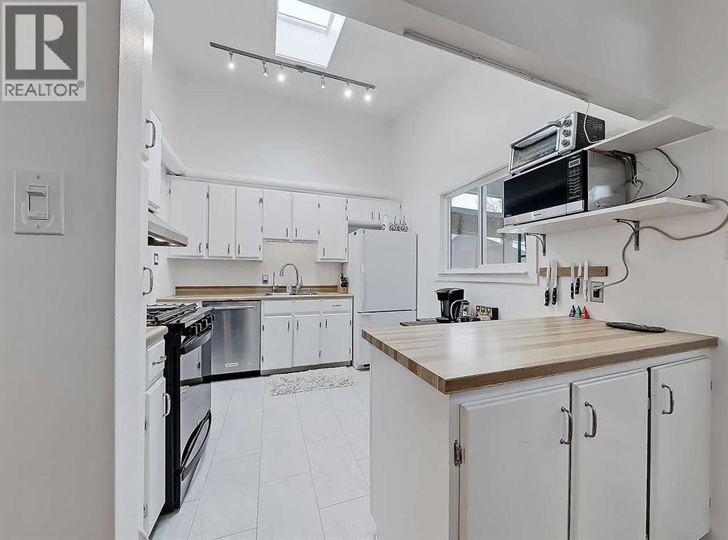 247 Simons Road NW - 12