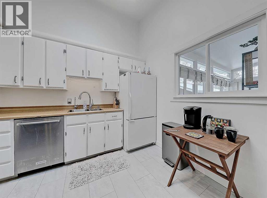 247 Simons Road NW - 15