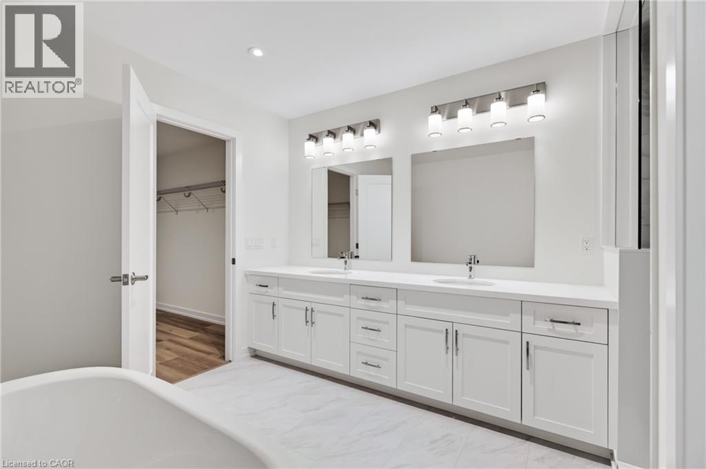 88 VALLEY TRAIL Place - Image 32
