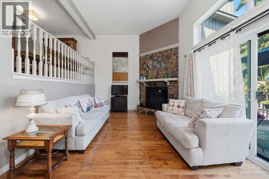 #104 23 Glamis Drive SW - 19
