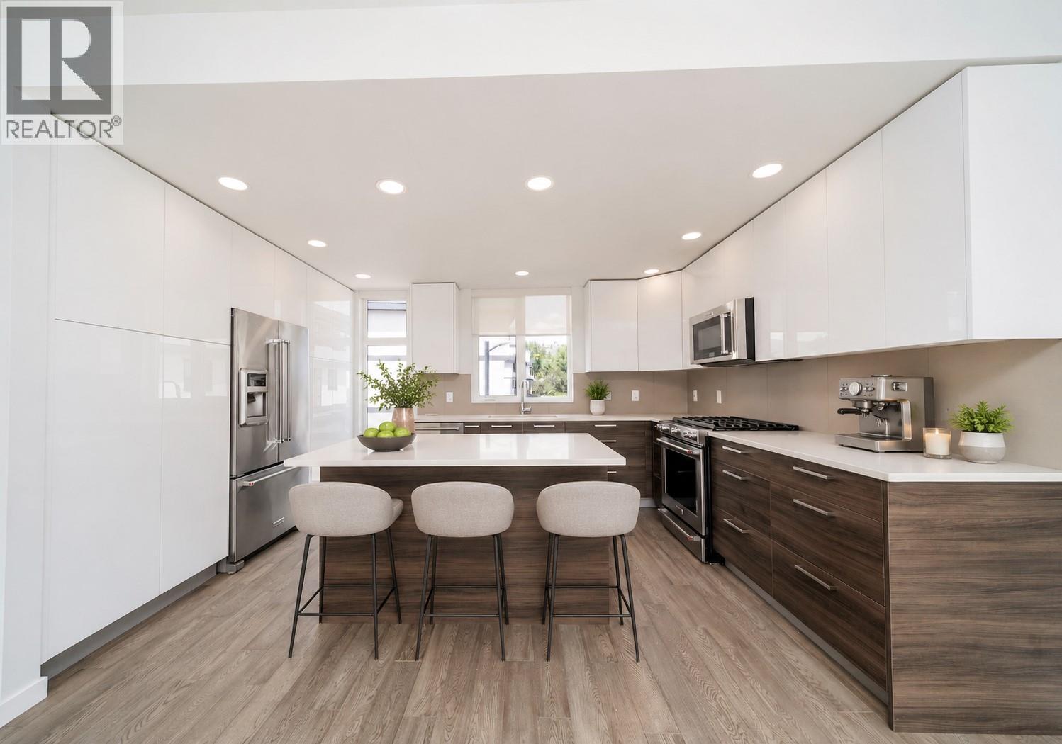 #29 1515 Highland Drive N - 29