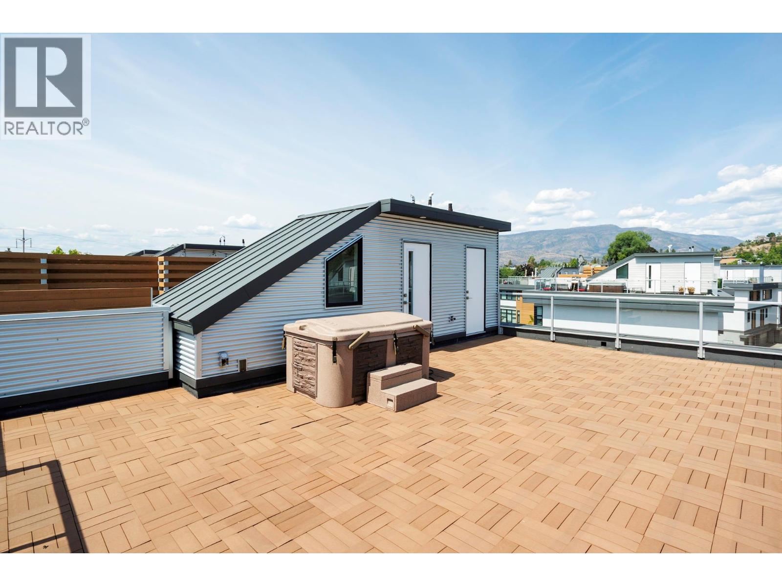 #29 1515 Highland Drive N - 13