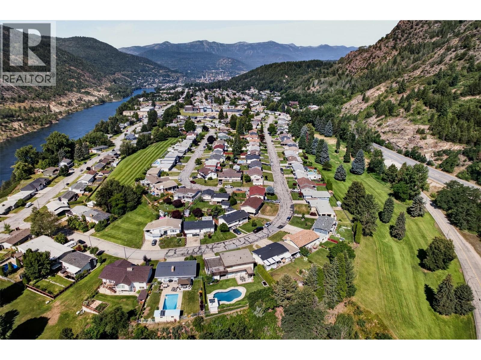 3955 Woodland Drive - 44