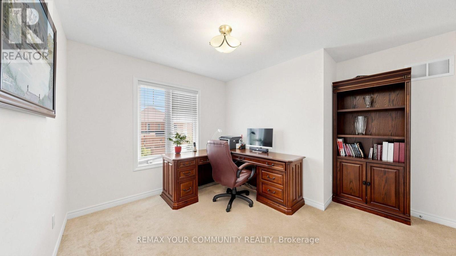 6 HOMERTON AVENUE - 25