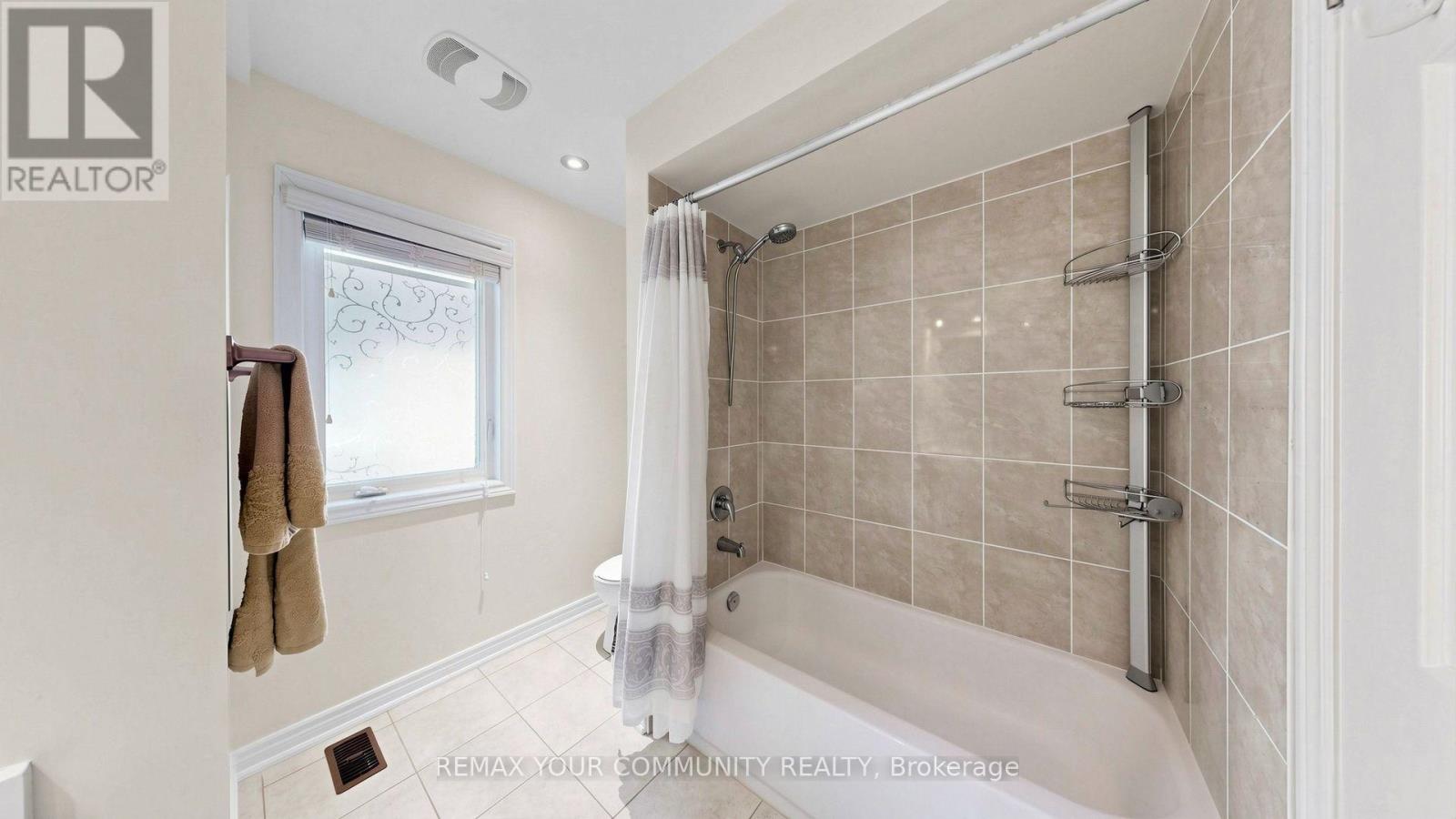 6 HOMERTON AVENUE - 27