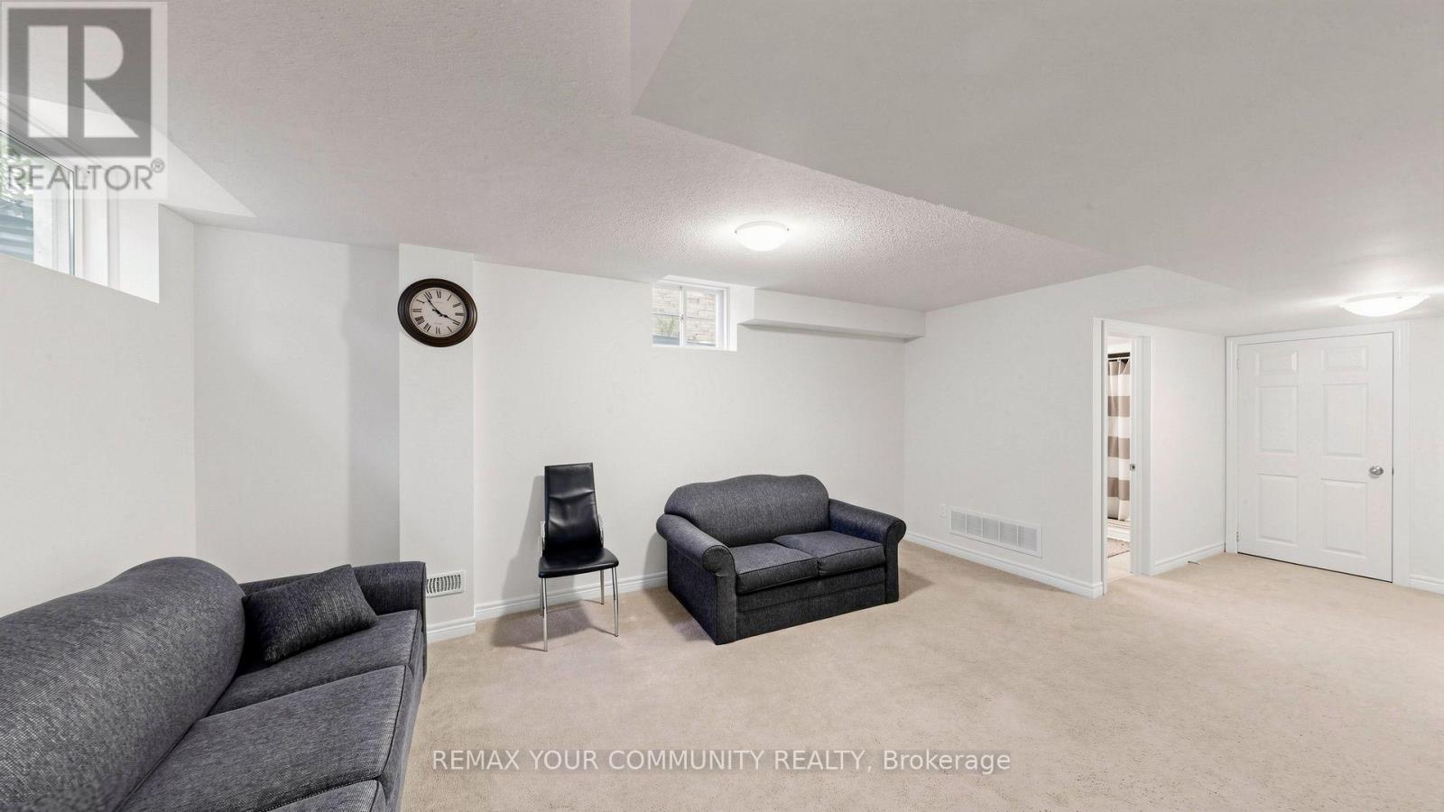6 HOMERTON AVENUE - 30