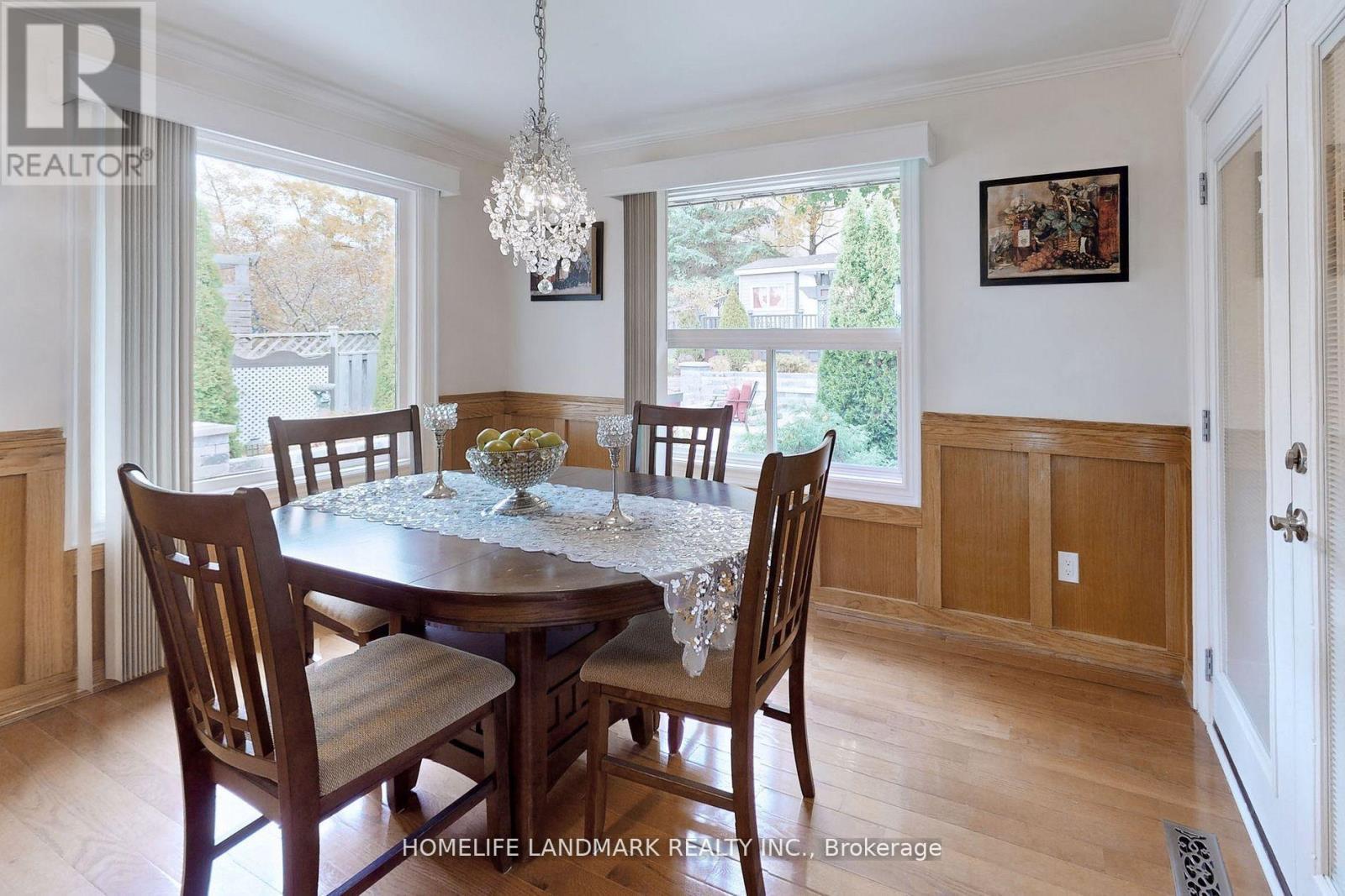 274 EDGEHILL DRIVE - 11